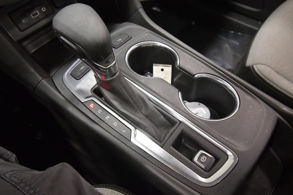 Used 2023 Chevrolet Equinox LT AWD/4WD image 28