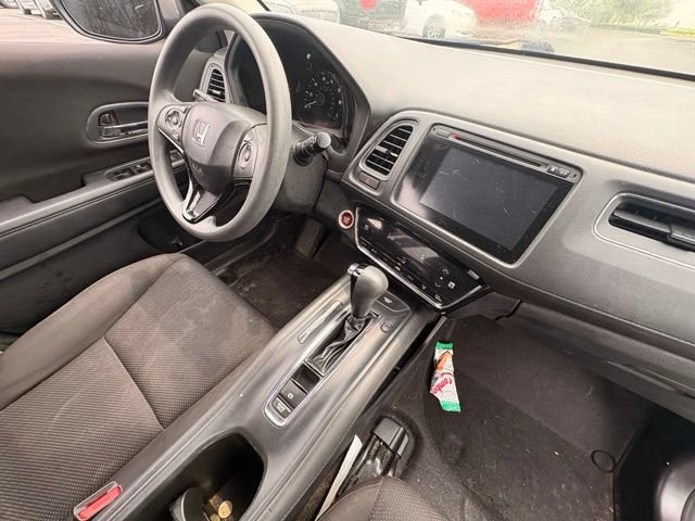 Used 2017 Honda HR-V EX image 16