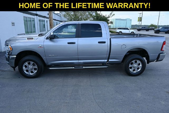 Used 2022 RAM 2500 Big Horn AWD/4WD image 40