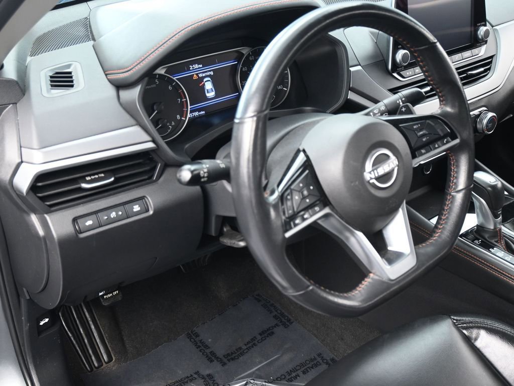 Used 2024 Nissan Altima 2.5 SR image 15