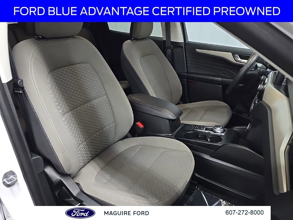 Certified 2021 Ford Escape SE w/ Cold Weather Package image 19