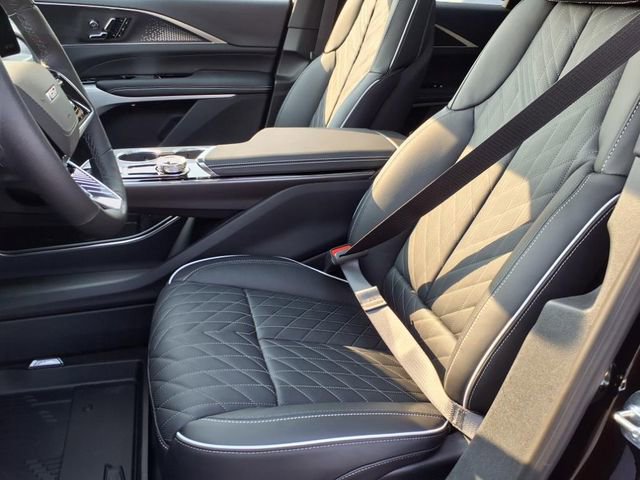 New 2026 Cadillac Lyriq V w/ Exterior Carbon Fiber Package image 5