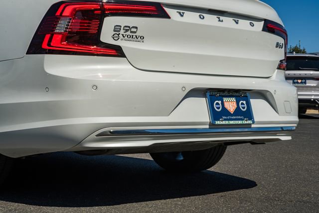 Certified 2023 Volvo S90 B6 Ultimate image 9