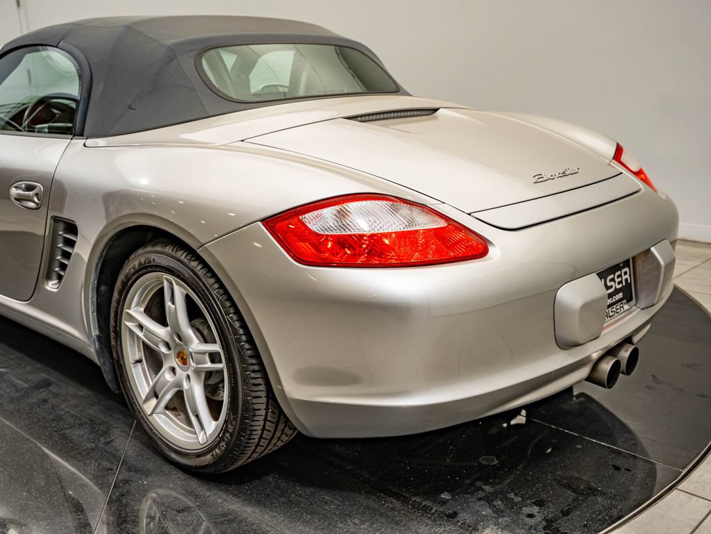 Used 2005 Porsche Boxster RWD image 21