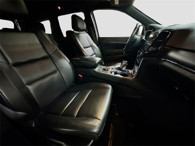 Used 2021 Jeep Grand Cherokee Limited w/ Trailer Tow Group IV image 32