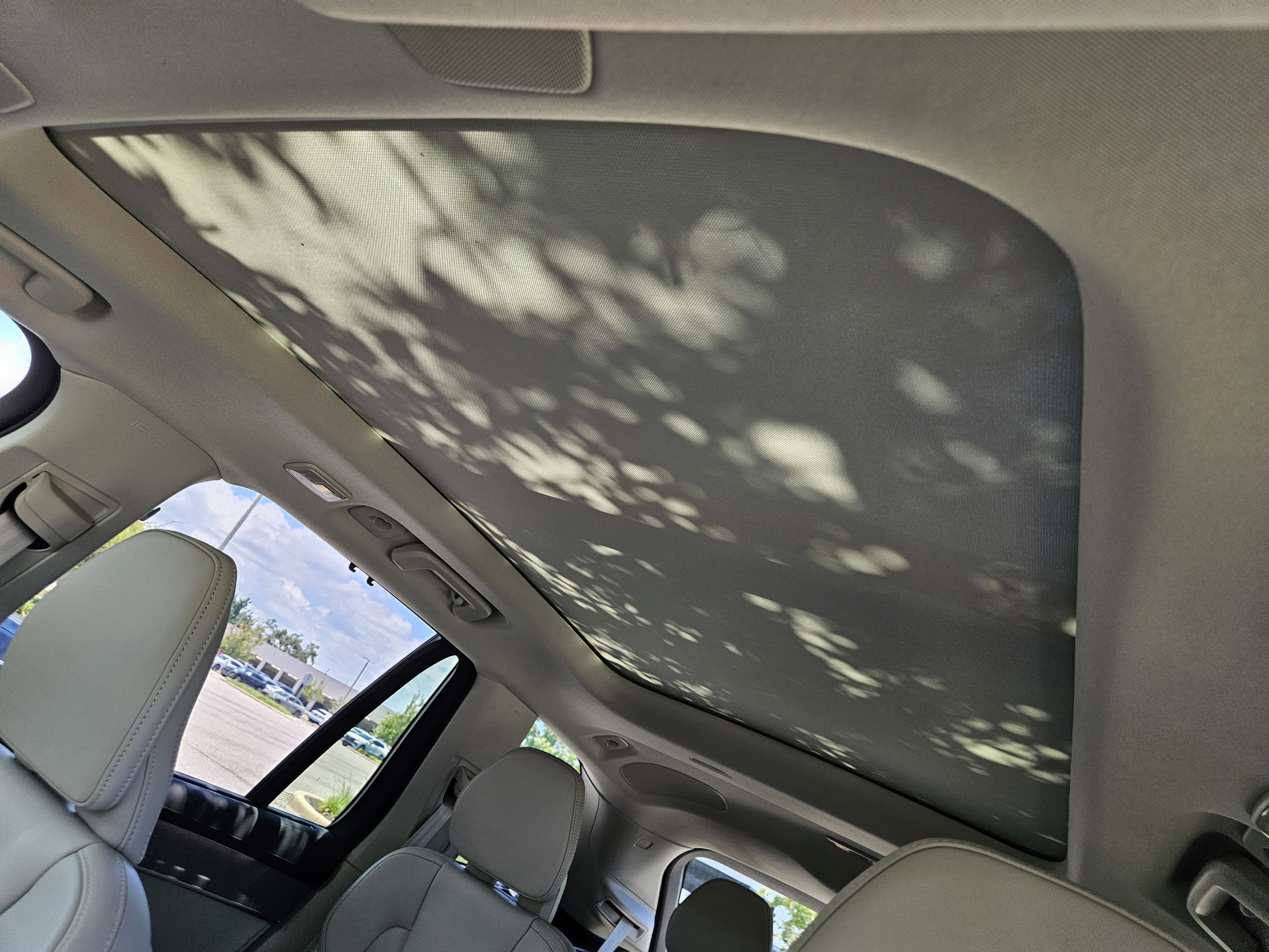 New 2026 Volvo XC90 B6 Ultra image 25