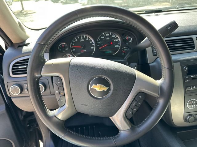Used 2012 Chevrolet Avalanche LT w/ Suspension Package, Off-Road AWD/4WD image 16