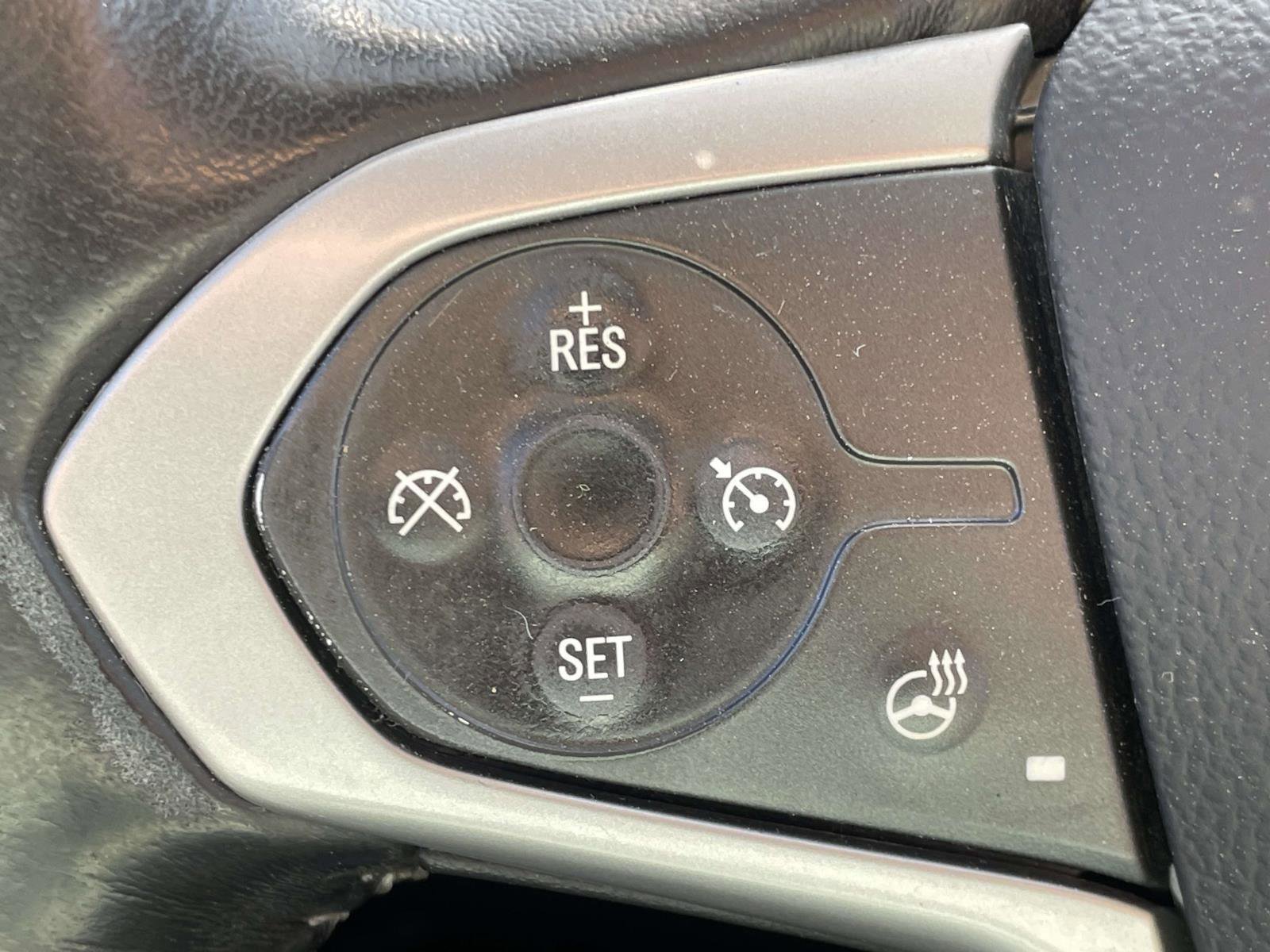 Used 2022 Chevrolet Colorado LT w/ Luxury Package image 23