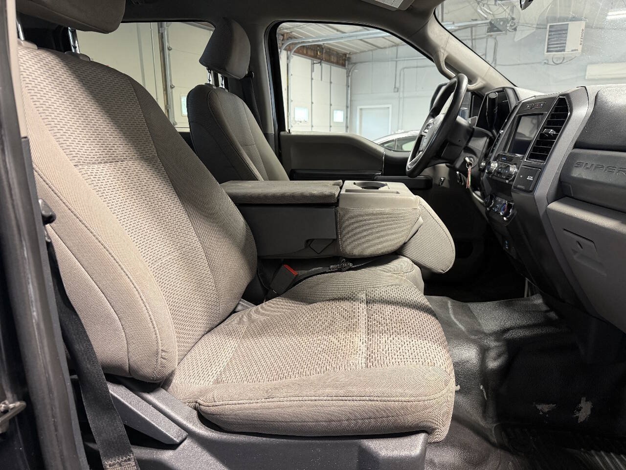 Used 2022 Ford F250 XLT w/ XLT Value Package AWD/4WD image 14