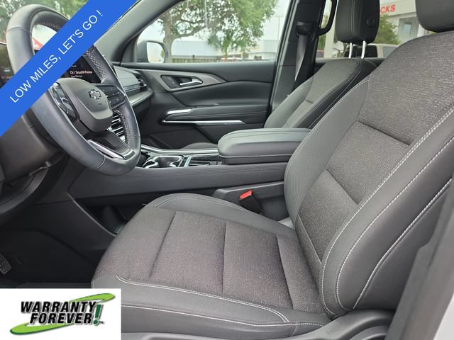 Used 2024 Chevrolet Traverse LS w/ Midnight/Sport Edition FWD image 16