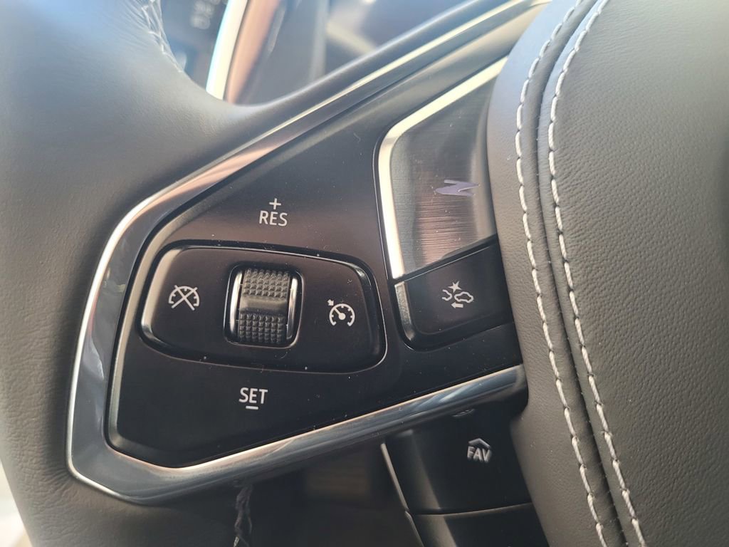 New 2026 Chevrolet Corvette Stingray Coupe w/ Battery Protection Package image 14