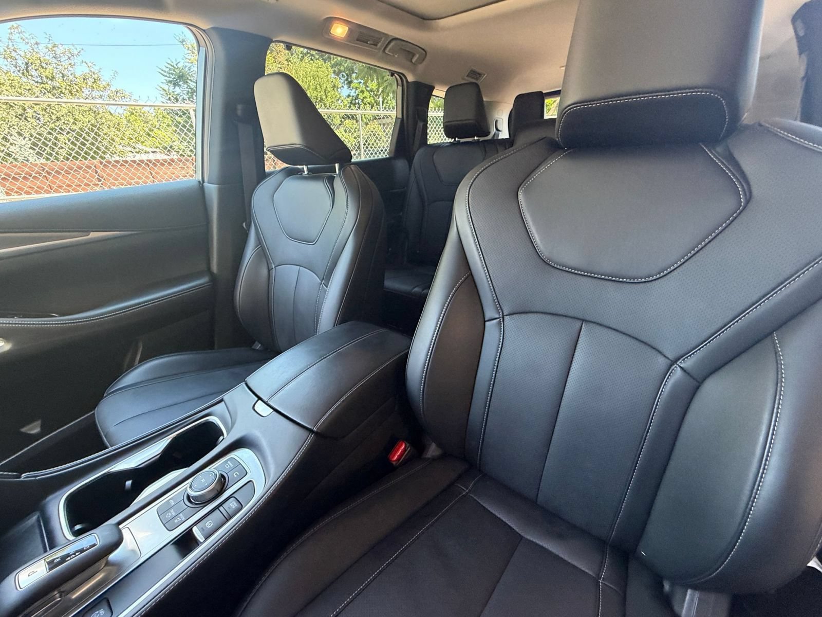 Used 2026 INFINITI QX60 Luxe AWD/4WD image 40
