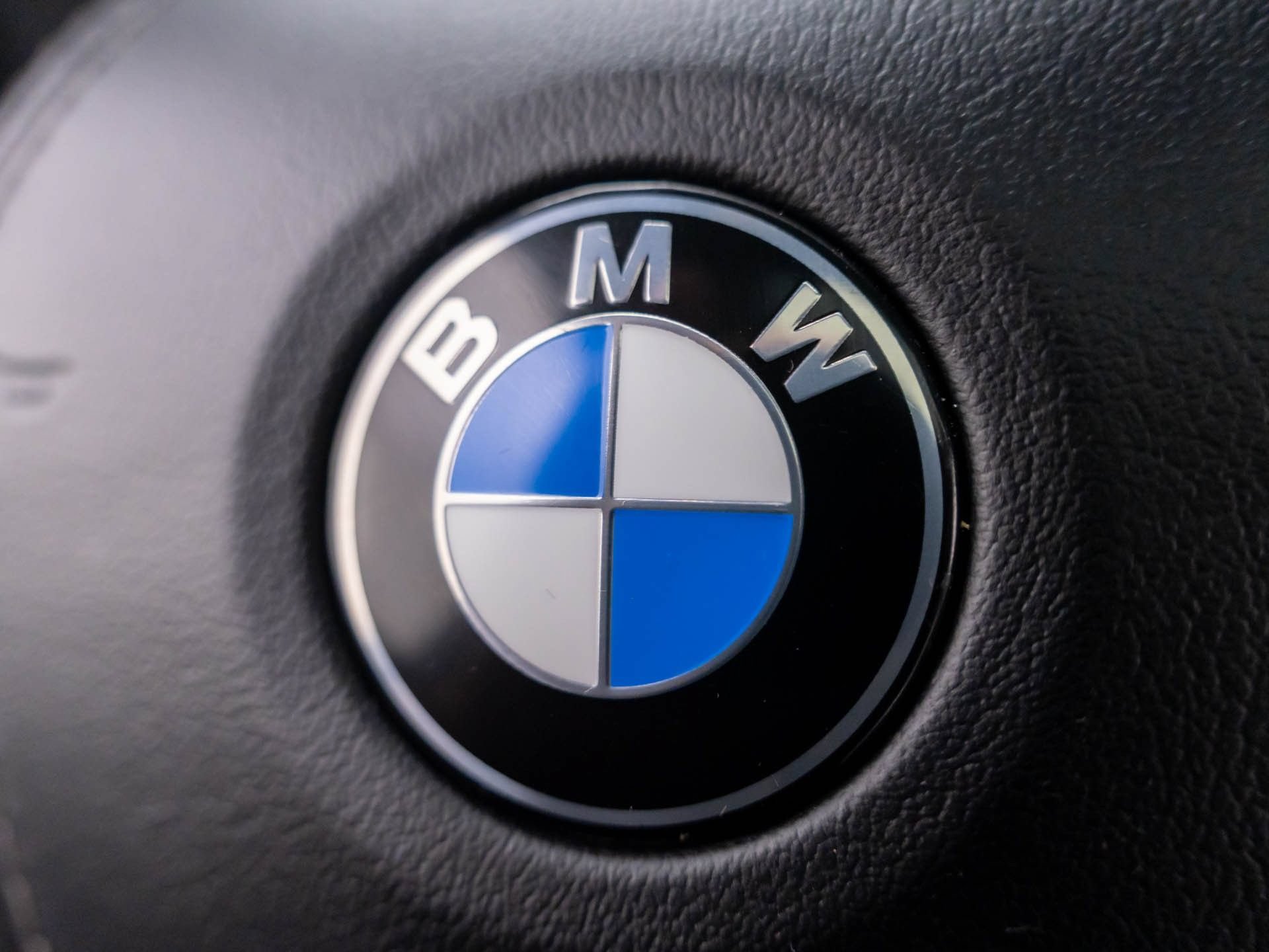 Certified 2024 BMW X5 xDrive40i w/ Premium Package AWD/4WD image 23