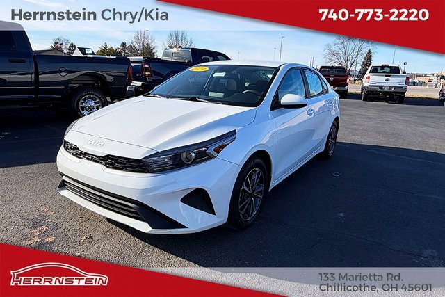 Used 2024 Kia Forte LXS image 3