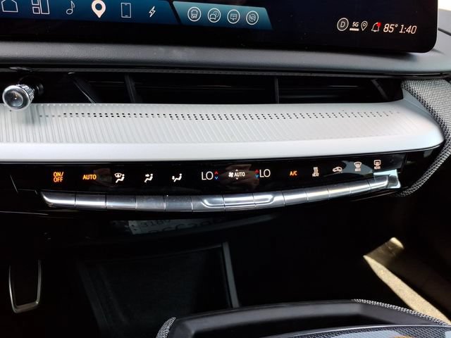 New 2026 Cadillac Optiq Luxury 1 RWD image 32