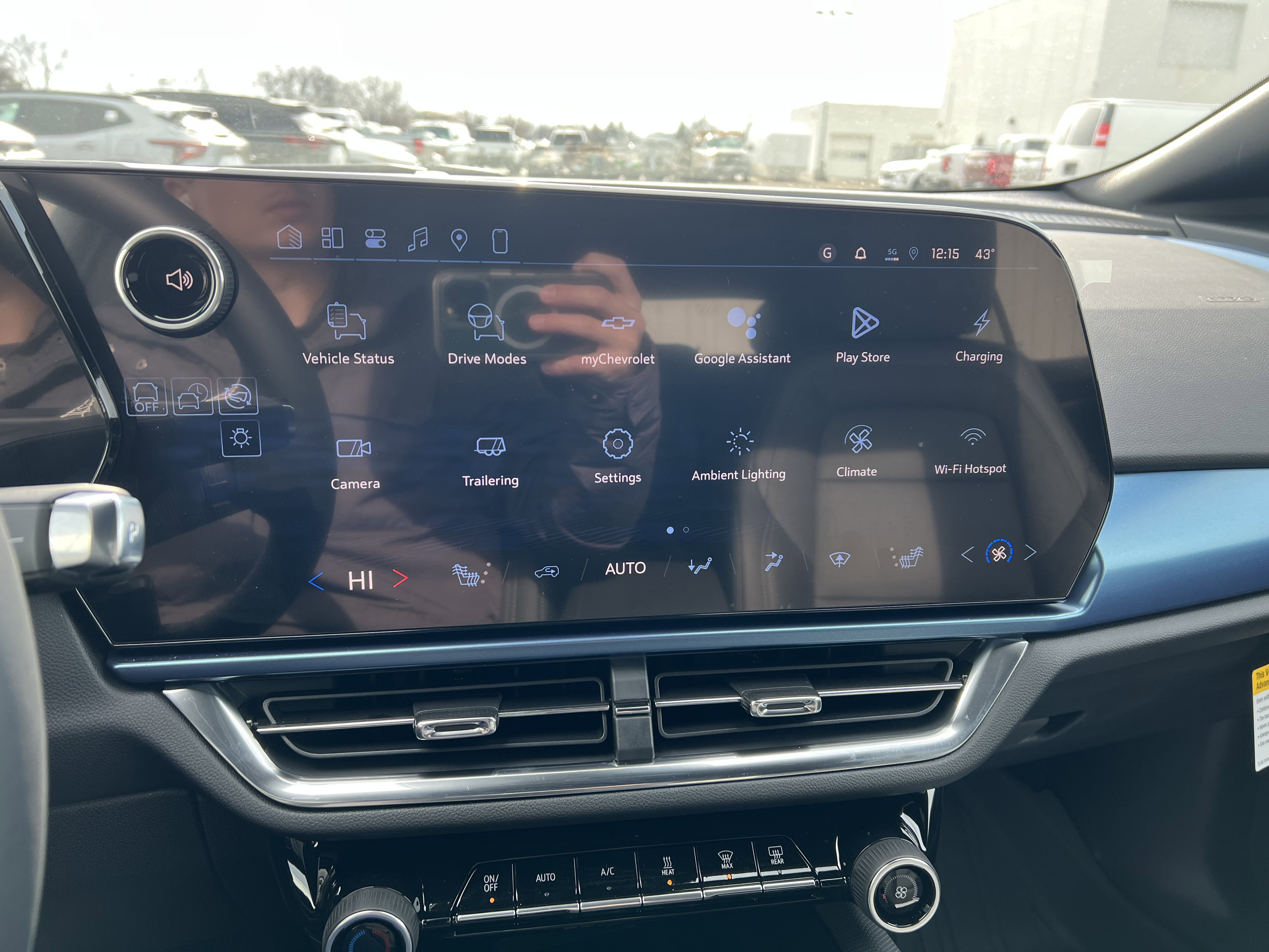 New 2026 Chevrolet Equinox EV LT AWD/4WD image 43