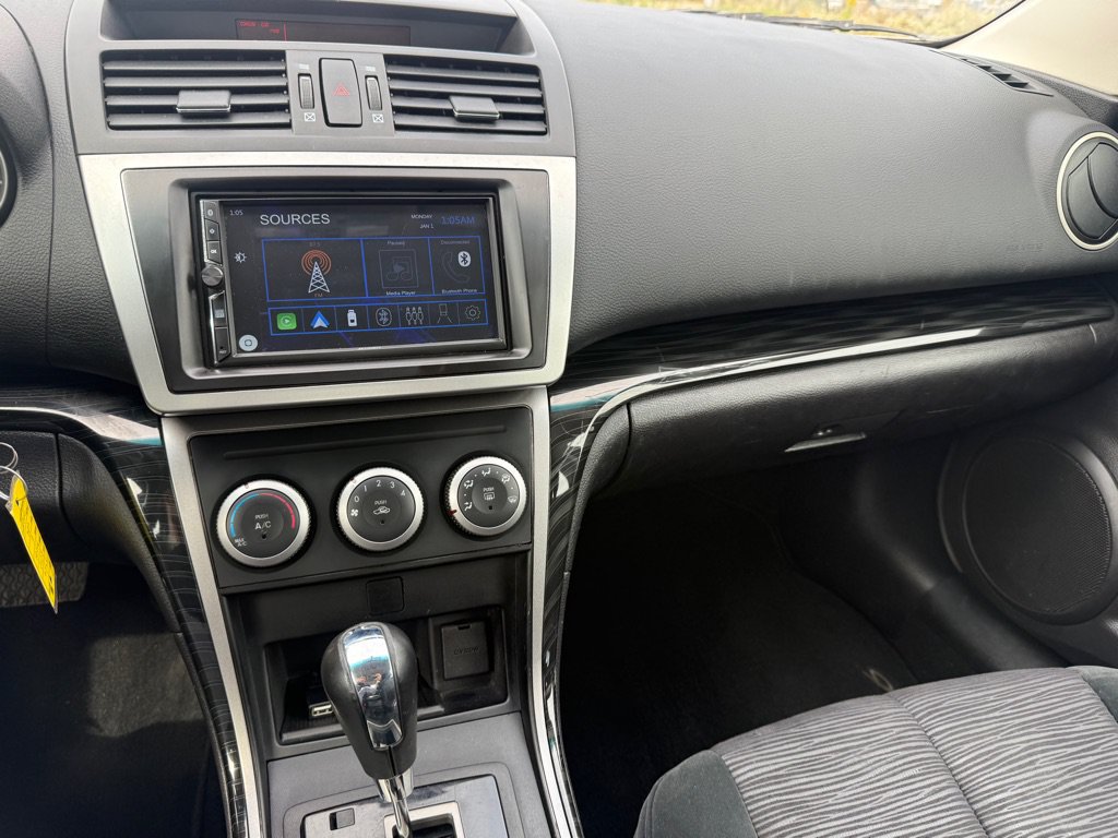 Used 2010 MAZDA MAZDA6 i Touring FWD image 12