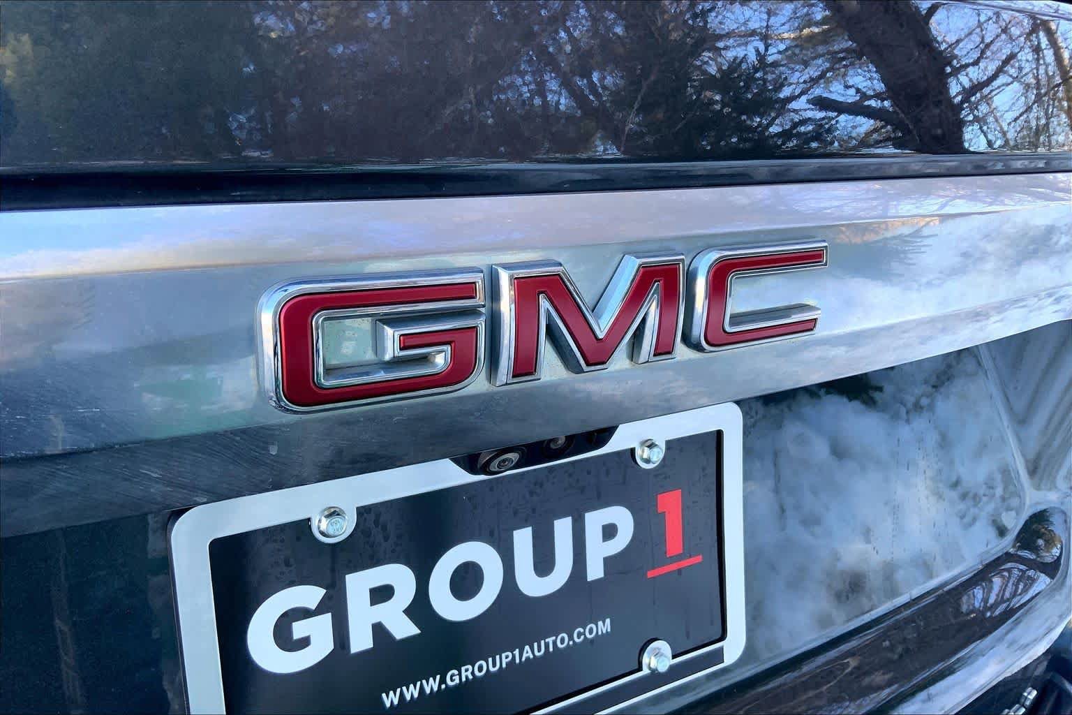 Used 2021 GMC Yukon XL Denali w/ Denali Ultimate Package image 32