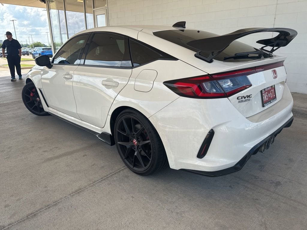 Used 2023 Honda Civic Type R image 4