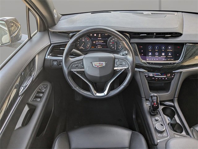 Used 2022 Cadillac XT6 Premium Luxury w/ Technology Package image 18