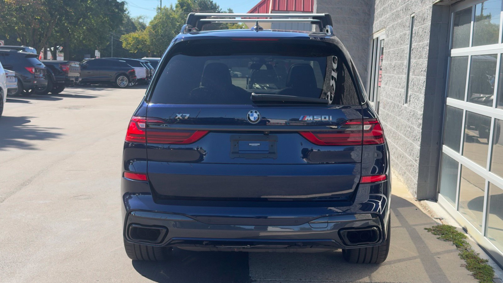 Used 2021 BMW X7 M50i AWD/4WD image 6