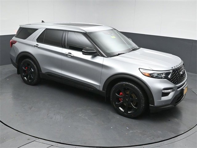 Certified 2021 Ford Explorer ST w/ ST Street Pack image 43