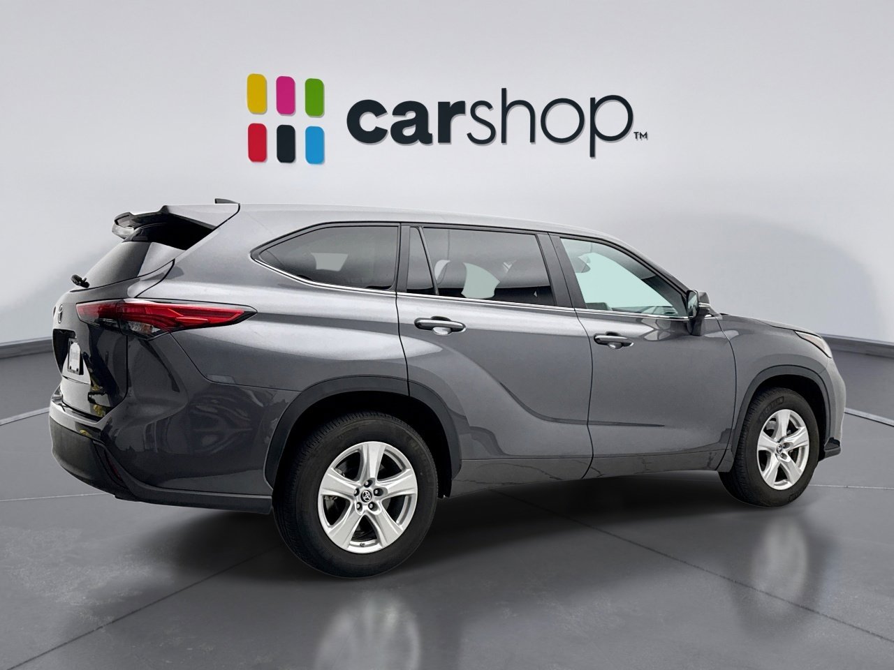 Used 2023 Toyota Highlander L image 5