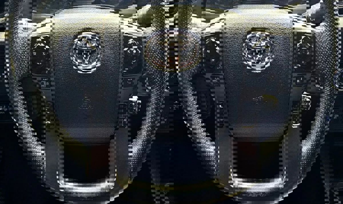 Used 2023 Toyota Tacoma TRD Sport image 32