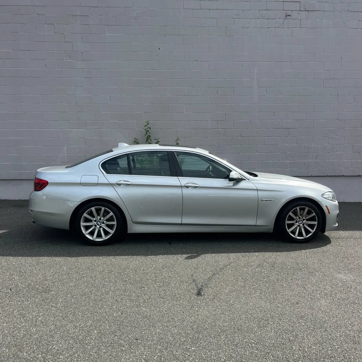Used 2015 BMW 535i xDrive Sedan AWD/4WD image 9