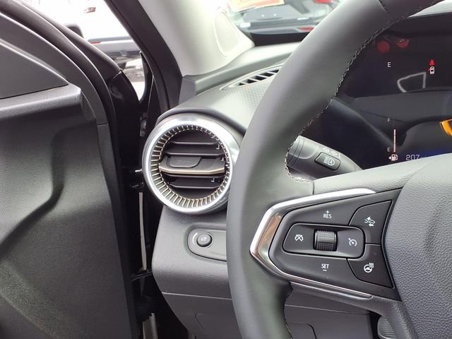 New 2026 Chevrolet Trax ACTIV w/ Driver Confidence Package FWD image 16