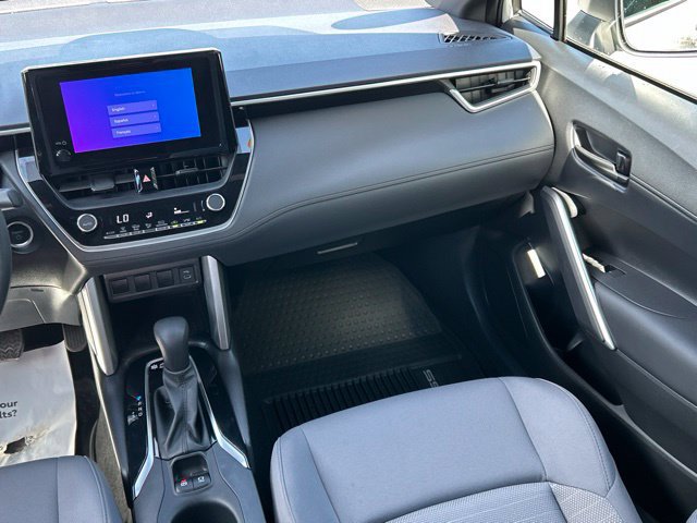 Used 2023 Toyota Corolla Cross AWD Hybrid image 41