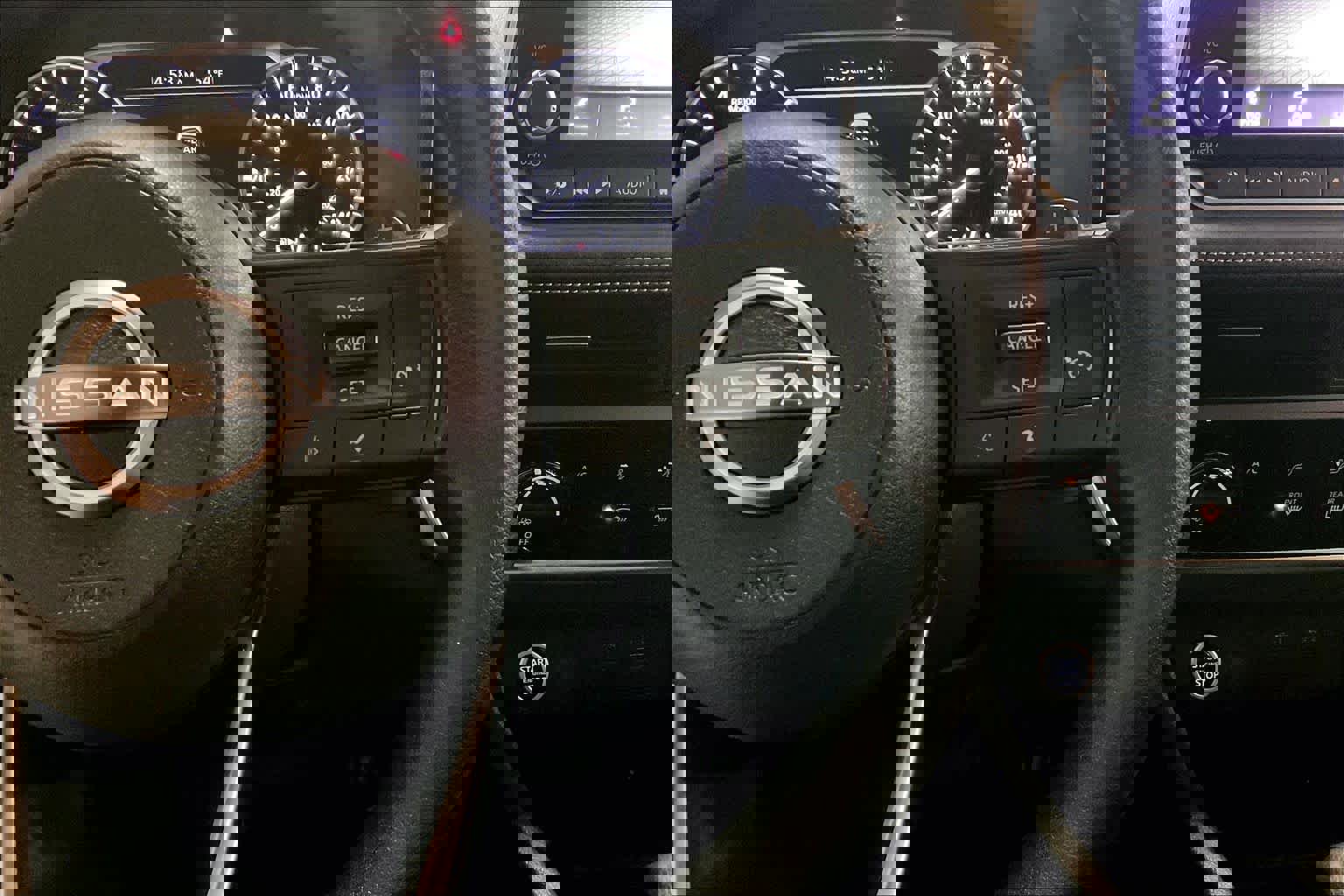 Used 2023 Nissan Rogue S image 24