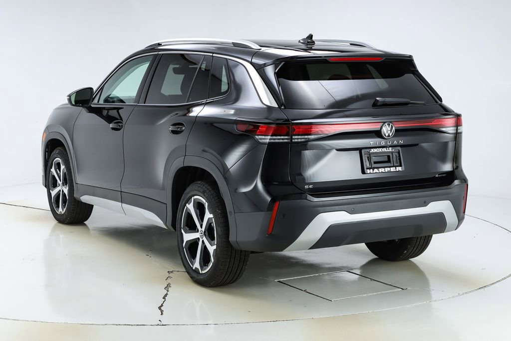 New 2026 Volkswagen Tiguan SE image 7