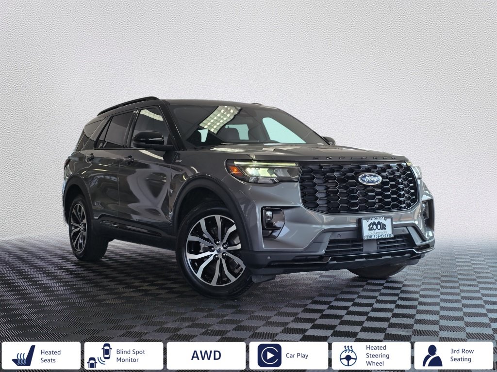 Used 2025 Ford Explorer ST-Line