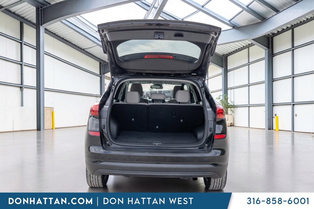 Used 2021 Hyundai Tucson SE w/ Cargo Package FWD image 25