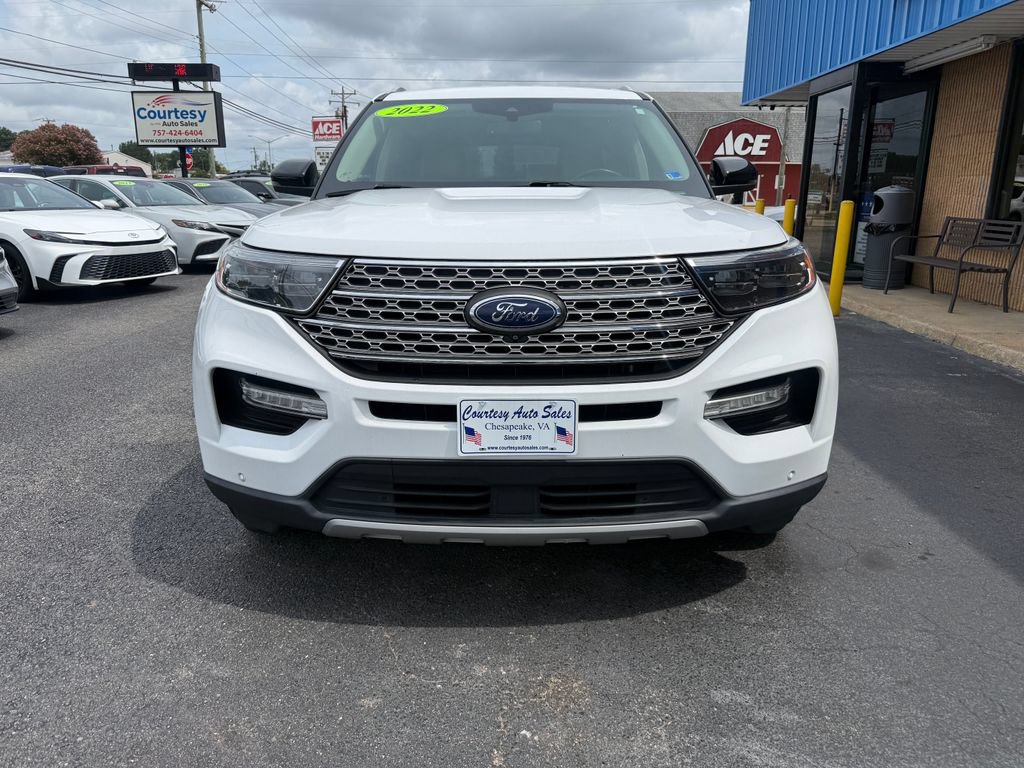 Used 2022 Ford Explorer Limited w/ Equipment Group 301A RWD image 6