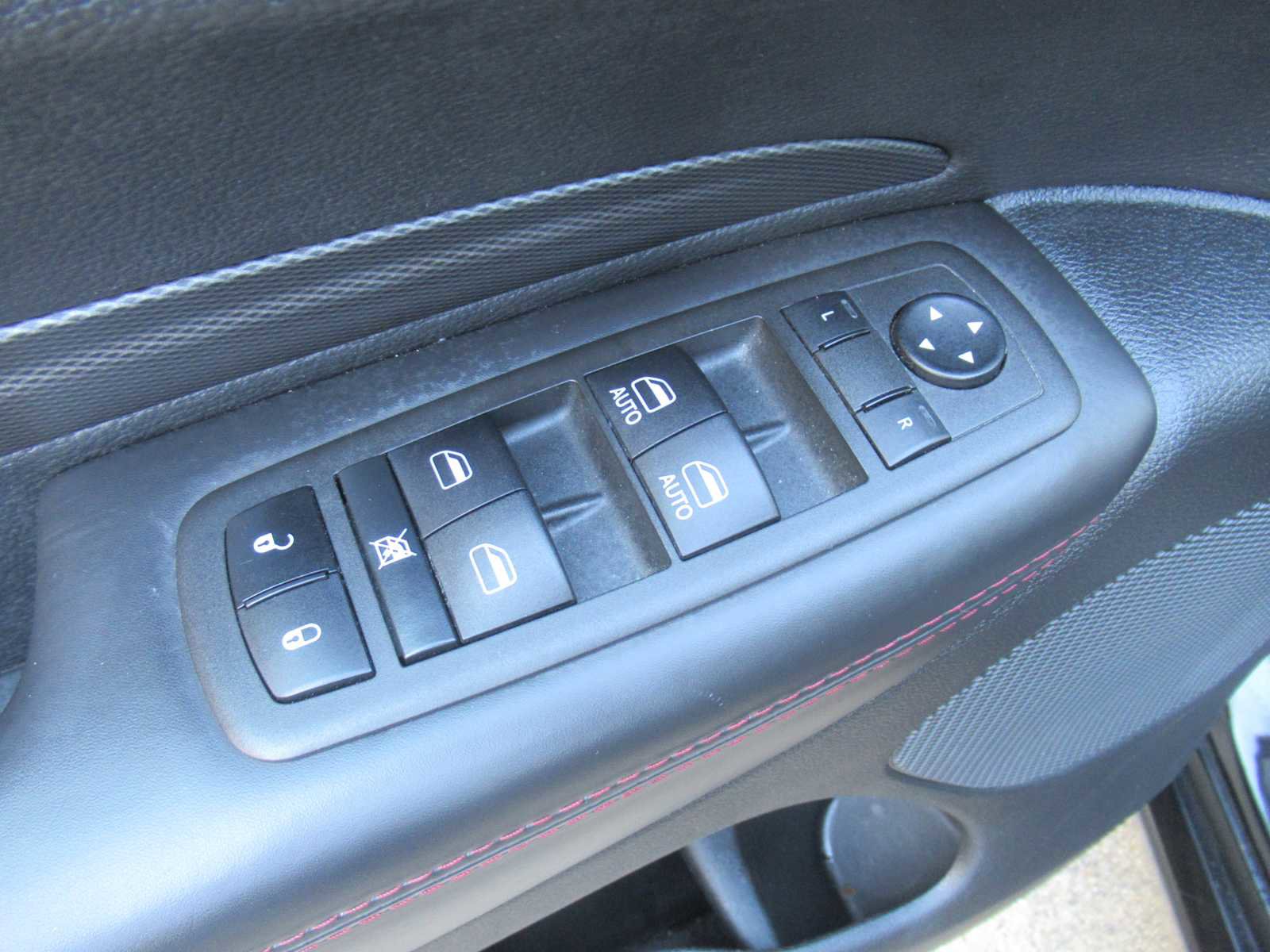 Used 2022 Dodge Durango R/T image 16