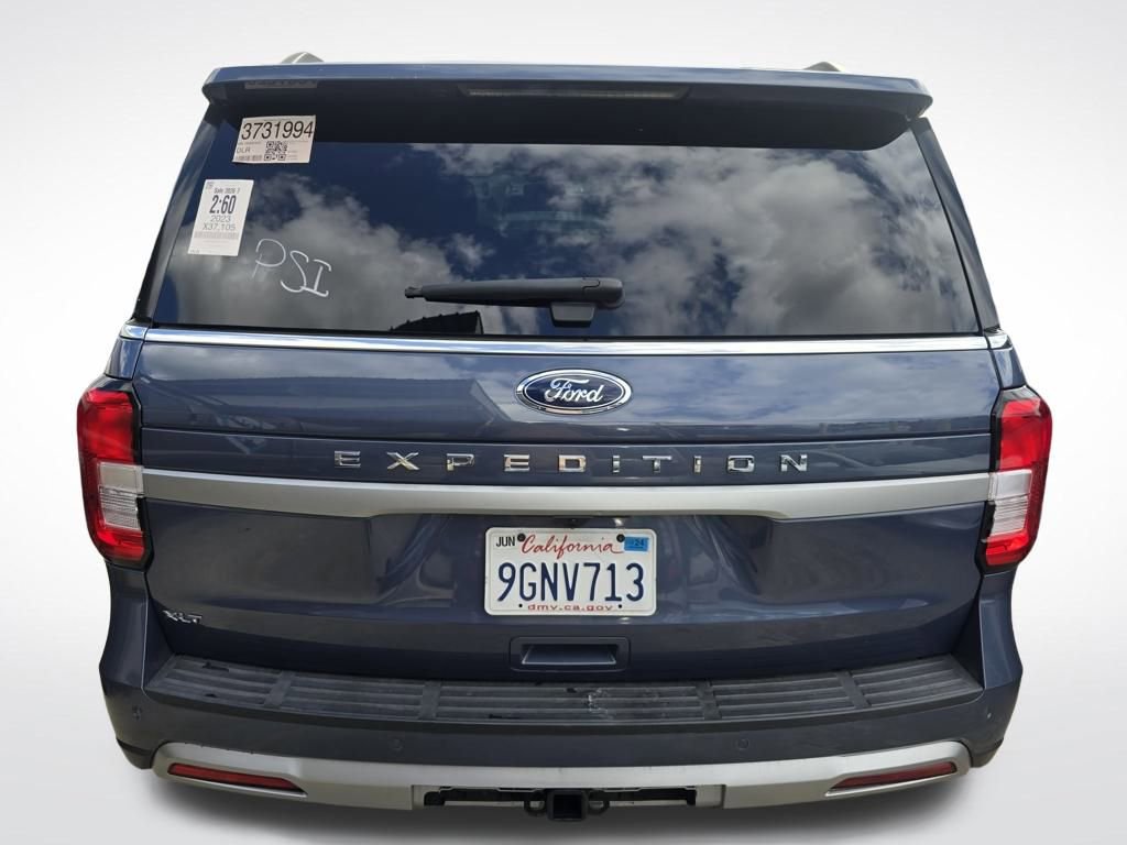 Used 2023 Ford Expedition XLT image 6