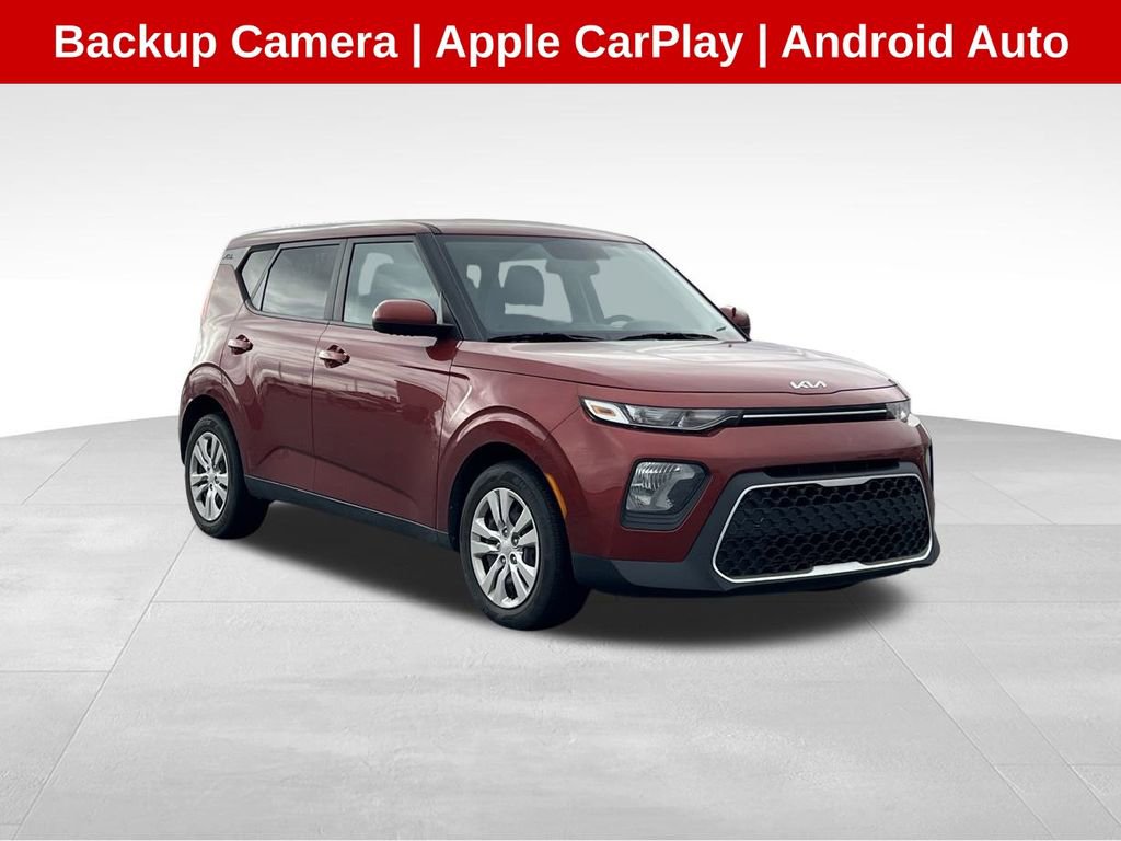 Used 2022 Kia Soul LX image 1