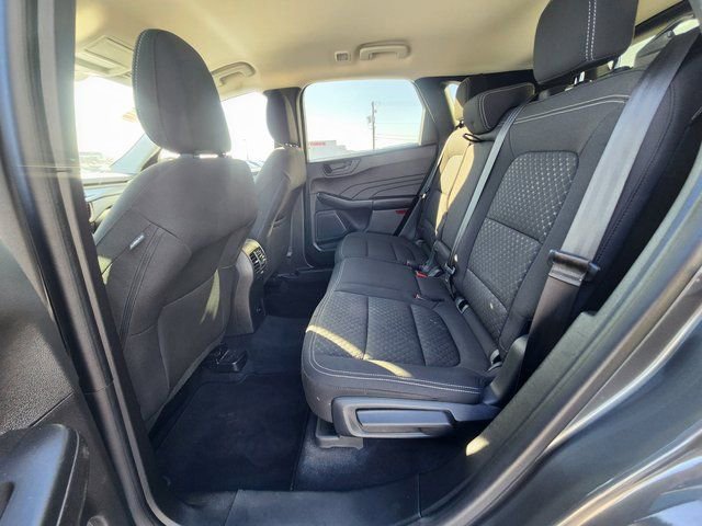 Used 2024 Ford Escape Active w/ Tech Pack #1 AWD/4WD image 10