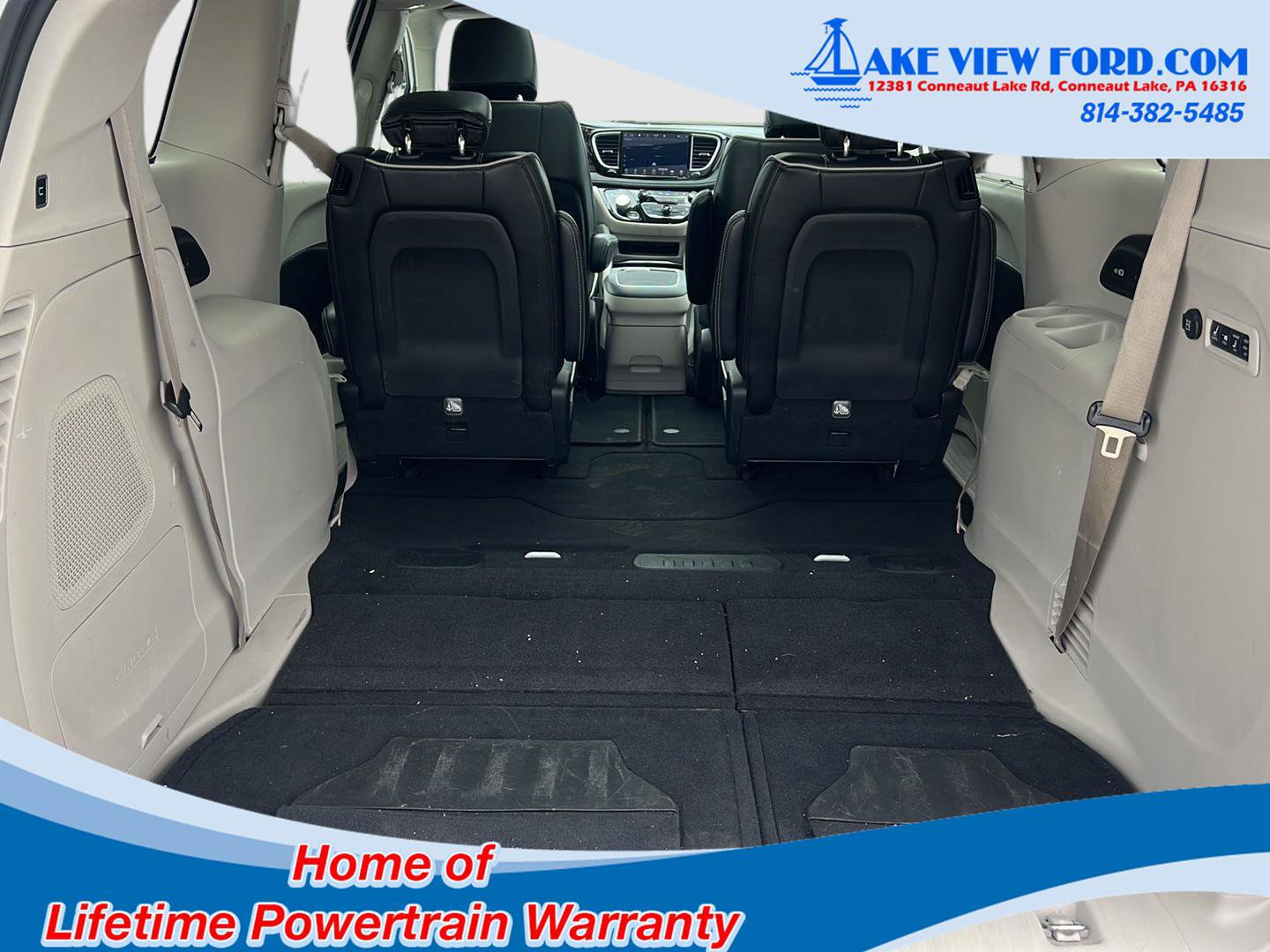Used 2022 Chrysler Pacifica Limited FWD image 4