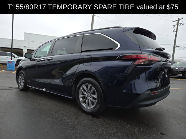 Used 2021 Toyota Sienna XLE w/ XLE Plus Package FWD image 6