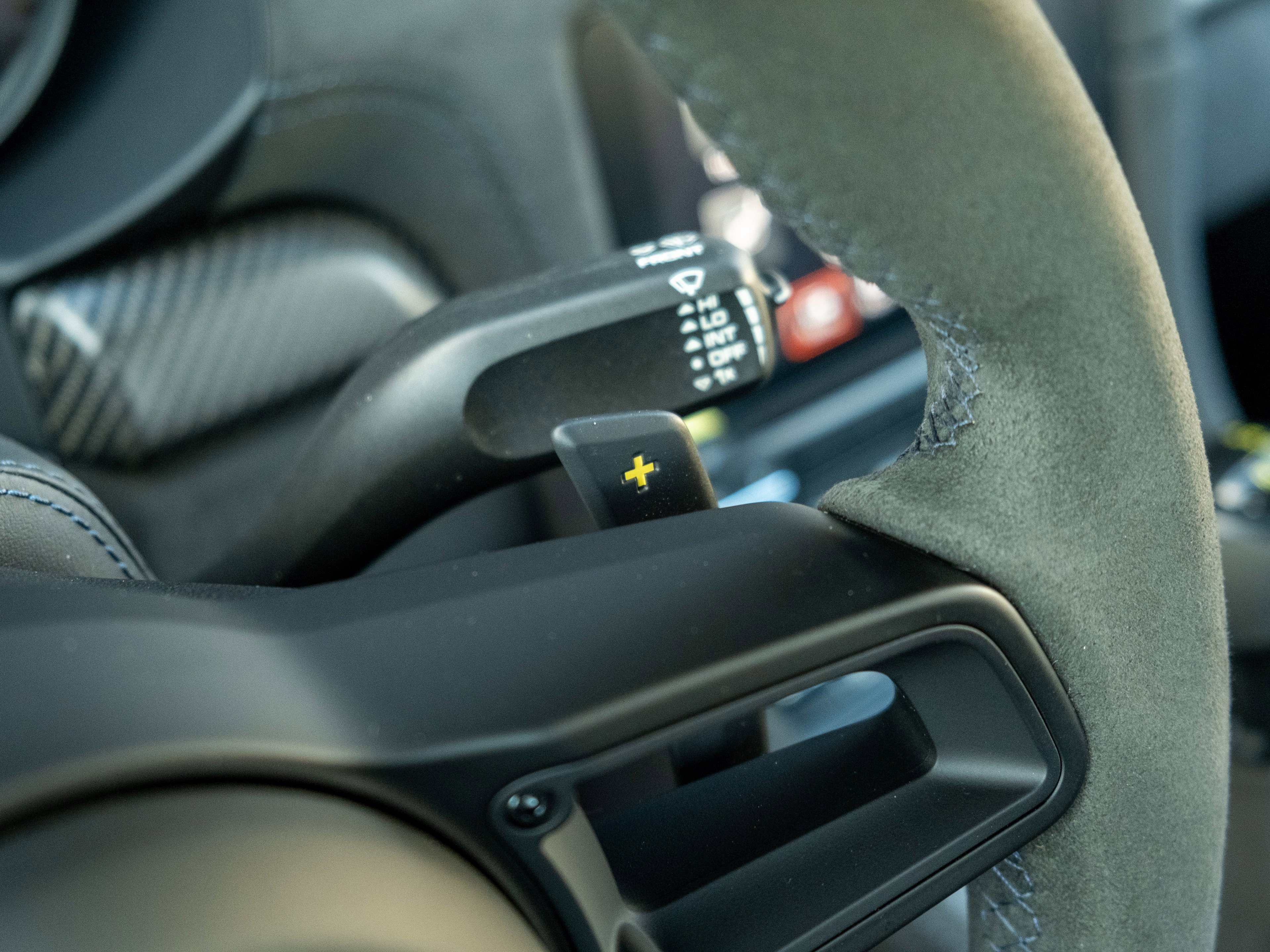 Certified 2023 Porsche 718 Cayman GT4 RS image 34