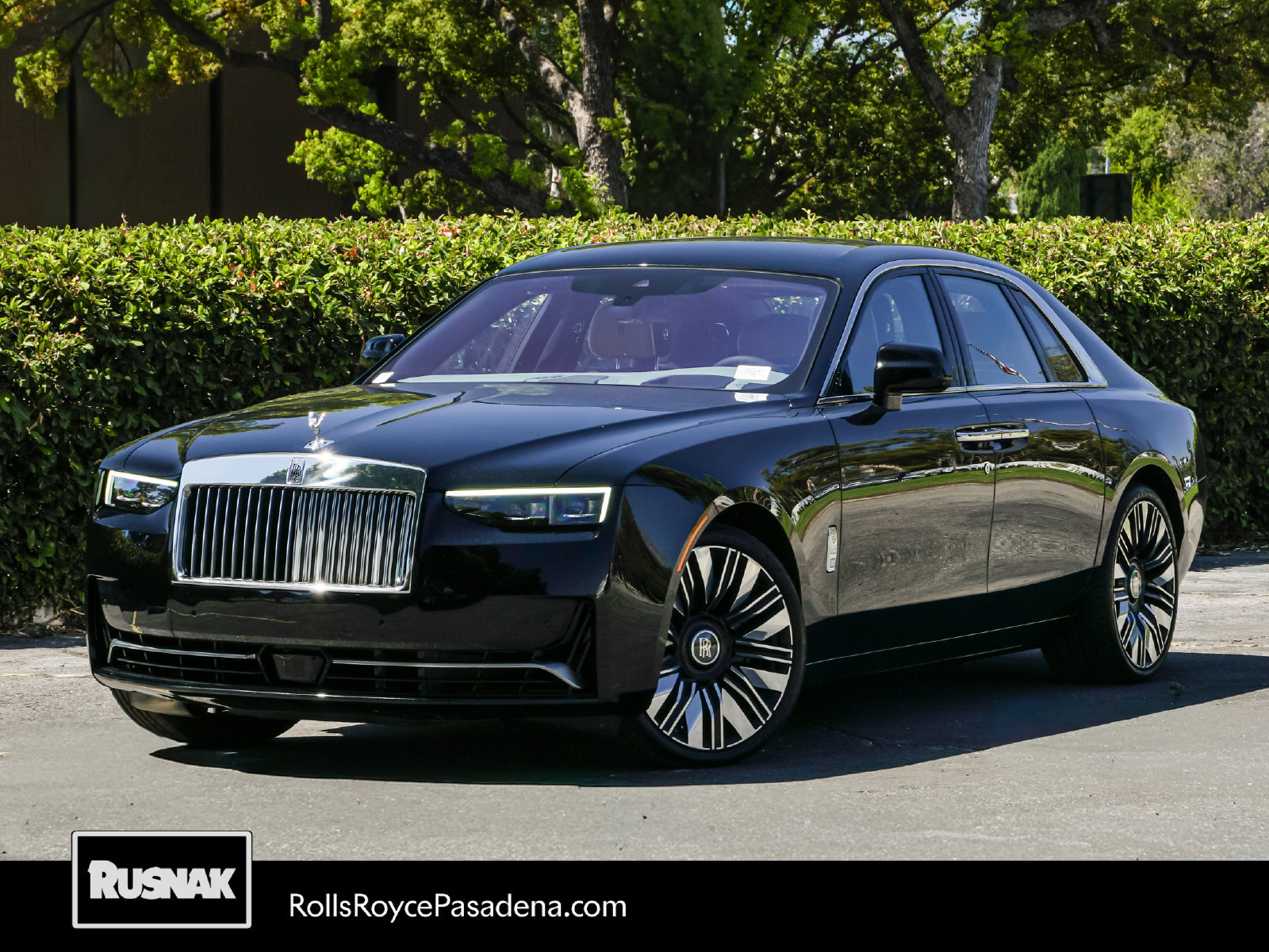 New 2026 Rolls-Royce Ghost w/ Dynamic Package