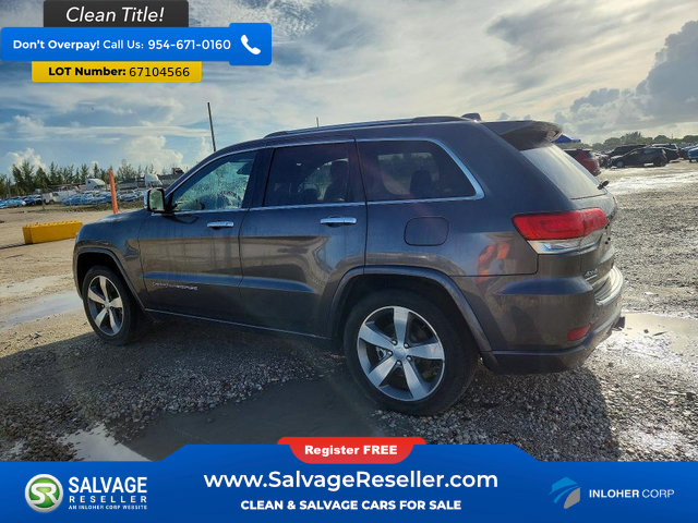 Used 2014 Jeep Grand Cherokee Overland w/ Advanced Technology Group AWD/4WD image 3