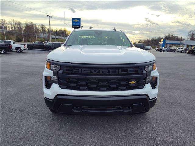 Used 2025 Chevrolet Silverado 1500 W/T w/ Trailering Package AWD/4WD image 8