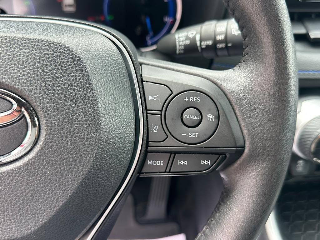 Certified 2024 Toyota RAV4 SE w/ Weather Package AWD/4WD image 22