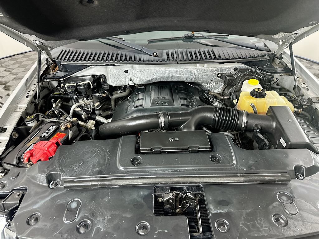 Used 2017 Ford Expedition EL XLT image 29