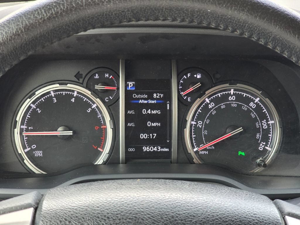 Used 2022 Toyota 4Runner Limited AWD/4WD image 35