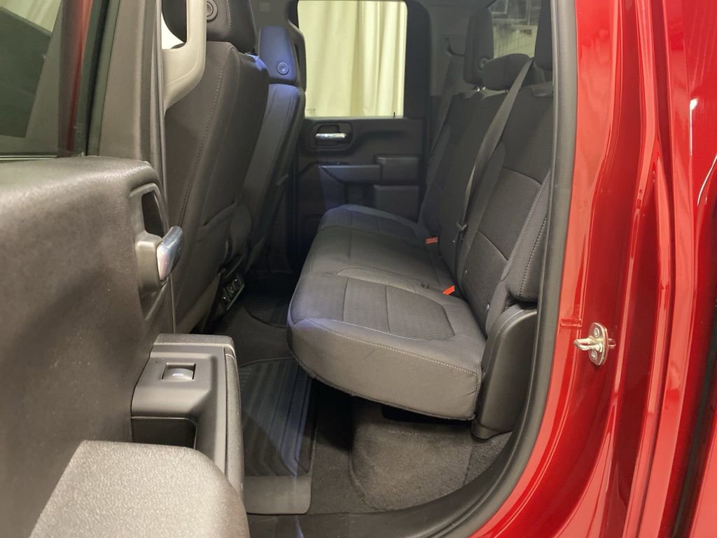 Used 2022 Chevrolet Silverado 2500 LT w/ Convenience Package image 16